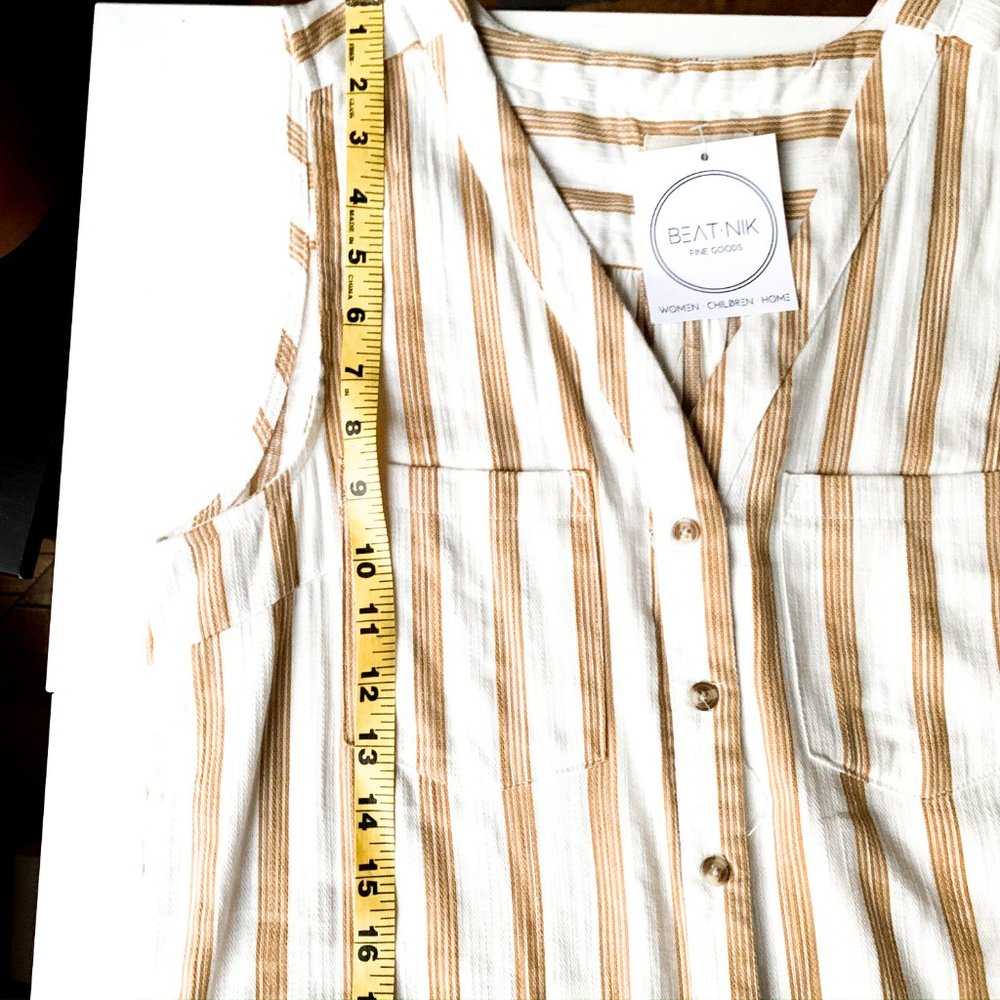 NWOT thread & supply striped romper w/pockets - Picture 9 of 12